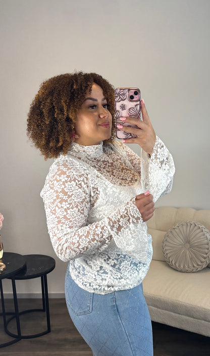 LACE TOP WHITE PLUS